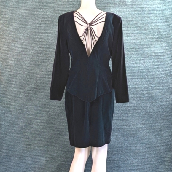 Vtg Niki Petites Velvet Skirt Set - Picture 7 of 17